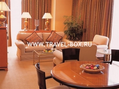 the sun city hotel,  std suite lounge.jpg